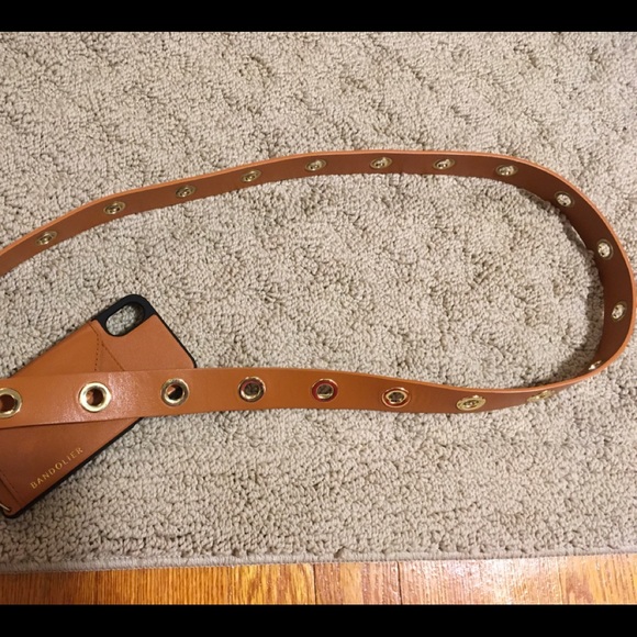 Crossbody iPhone holder - Picture 3 of 3